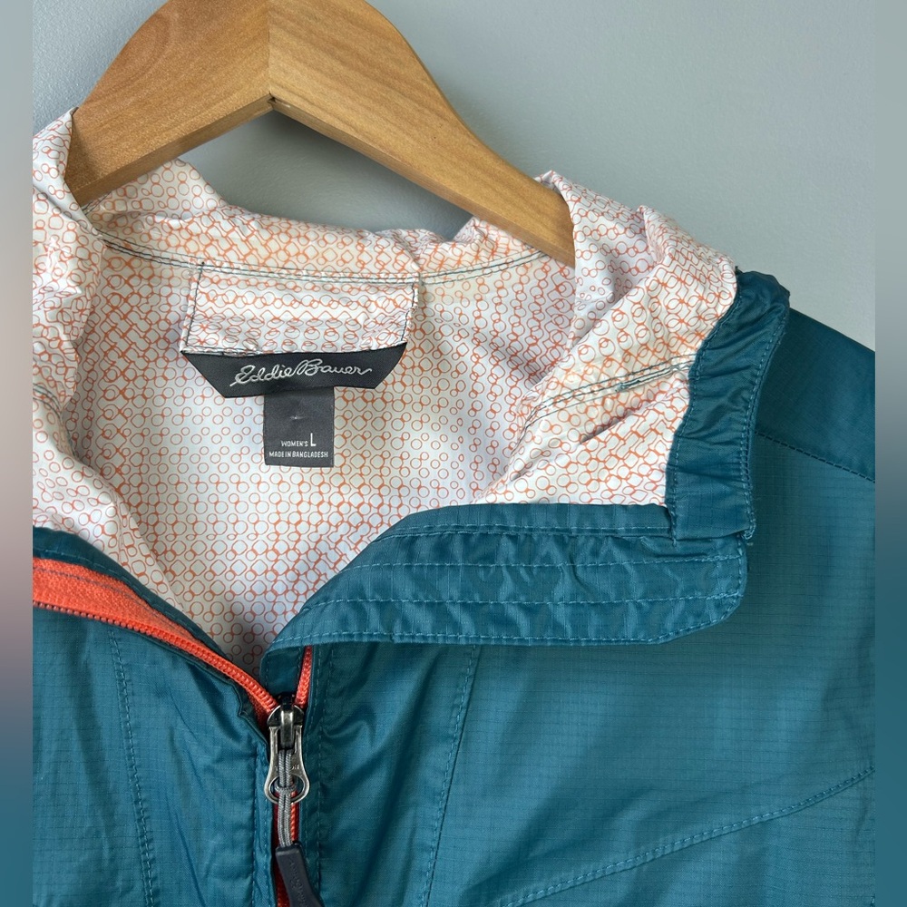 Eddie Bouer Hooded Rain Jacket - Picture 4 of 8